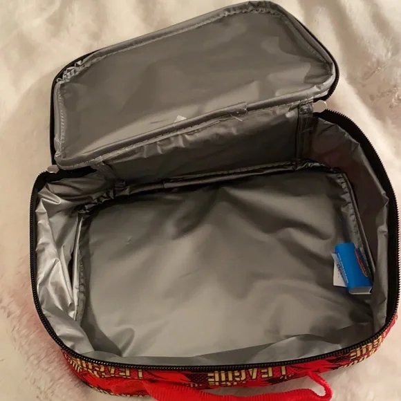 Justice league superhero lunch box - Picture 4 of 4